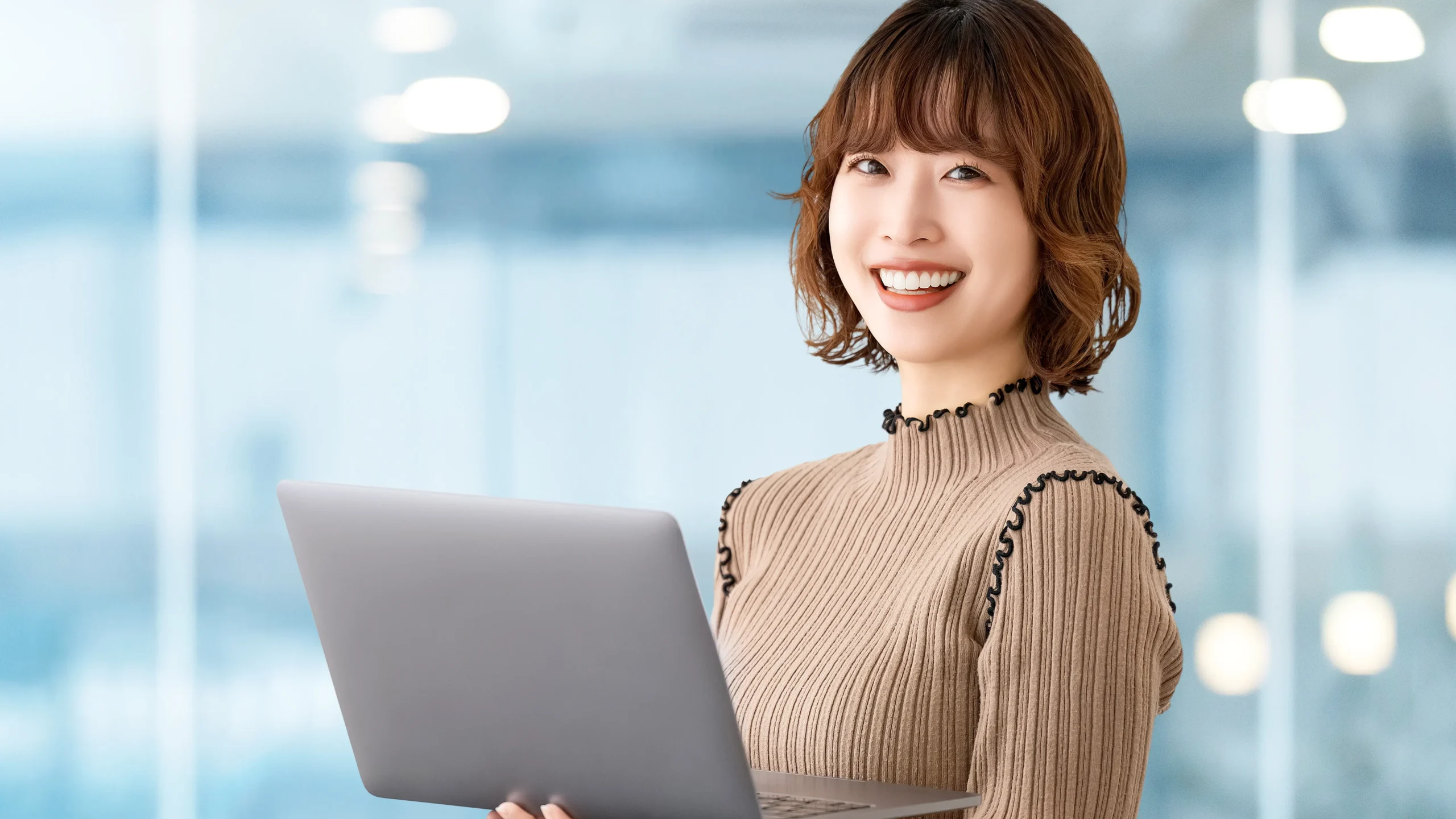 Chatworkを利用するビジネスパーソン